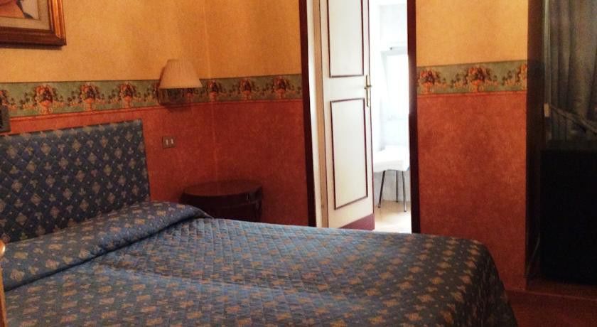 Hotel Victoria Firenze Kültér fotó